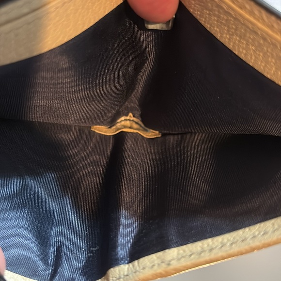 DROPPING SOON💖GUCCI “Off the Grid” Bifold Wallet Unisex - Picture 9 of 14